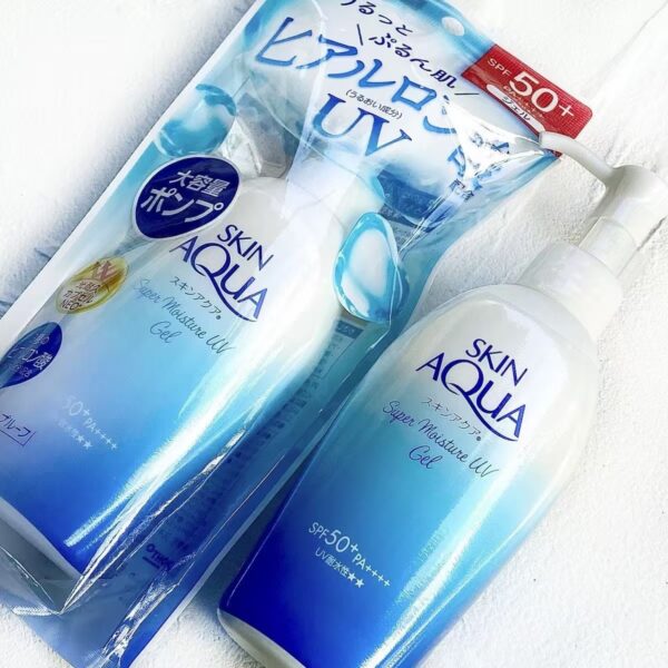 Skin Aqua UV Super Moisture Gel SPF 50+ PA++++ – Lightweight Japanese Sunscreen for Face & Body, Hydrating & Non-Greasy, Water-Based Formula