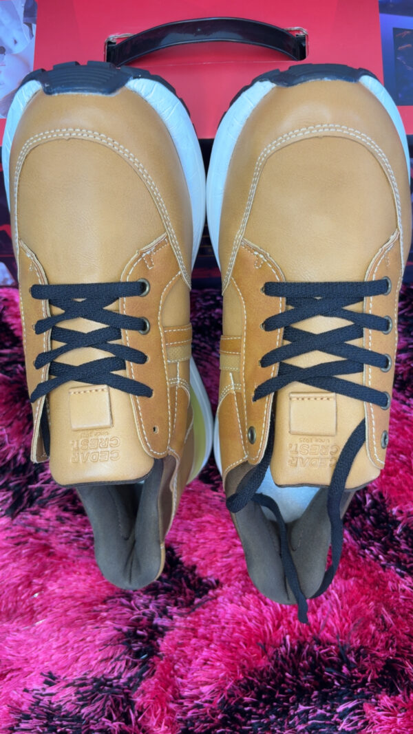 Cedar Crest Men’s Casual Leather Sneakers – Tan Brown