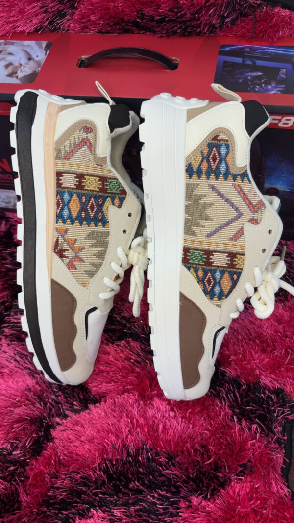 Stay Real Men’s Casual Sneakers – White & Multicolor Fashion Shoes with Lace-Up Design