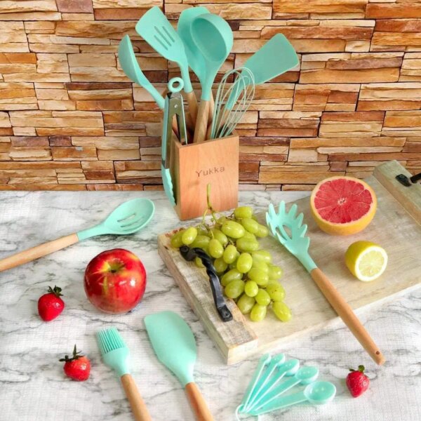 12 Pieces in 1 Set Silicone Kitchen Accessories Cooking Tools Kitchenware Cocina Silicone Kitchen Utensils With Wooden Handles