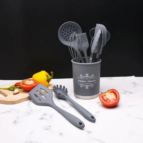 12 Pieces in 1 Set Silicone Kitchen Accessories Cooking Tools Kitchenware Cocina Silicone Kitchen Utensils With Wooden Handles