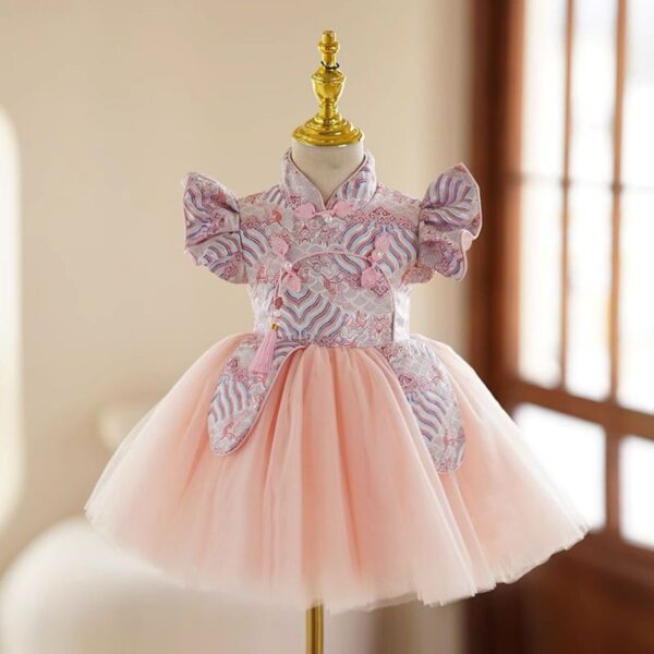 Beautiful Baby Gown – Elegant Princess Dress for Babies and Toddlers