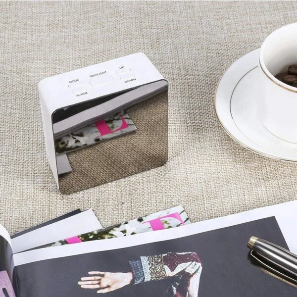 2024 Hot Selling New Design Hot Selling Wholesale Mirror Clock Backlight LED Digital Alarm Clock in Stock Thermometer Display