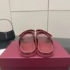 2025 Summer Leather Velcro Doubie-strap Ladies Luxury Slipper Femme Plat Beach Sandals for Women Designer Sandals